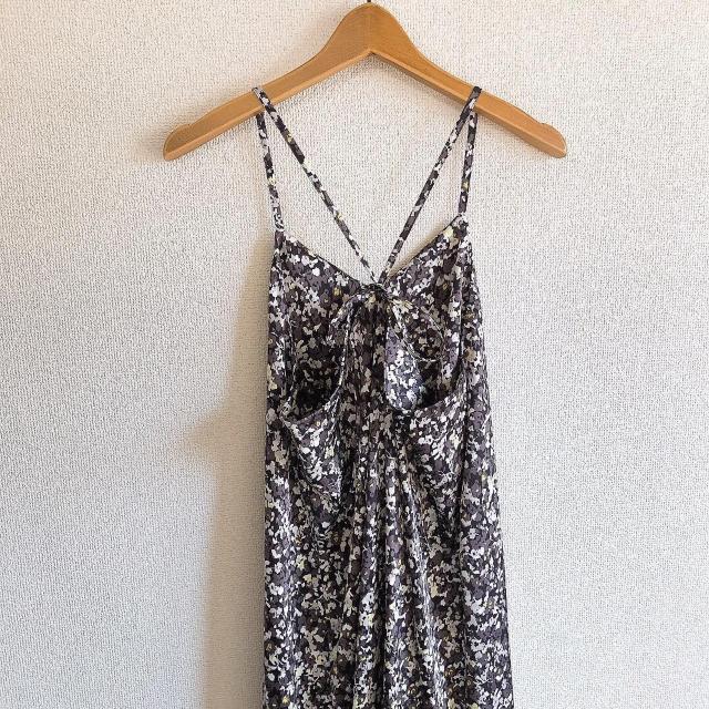 ◆ViS/ビス◆リトルフラワーキャミワンピース★ブラックF*着回し◎秋コーデ美品♪ < ブランド  ◆ViS/ビス◆リトルフラワーキャミワンピース★ブラックF*着回し◎秋コーデ美品♪ < ブランドの