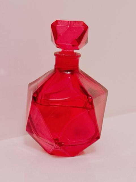 SHISEIDO 資生堂 ROSE ROUGE ローズ ルージュ 限定激レア香水 パルファム 32ml < 香水/コスメ/ネイル  SHISEIDO 資生堂 ROSE ROUGE ローズ ルージュ 限定激レア香水 パルファム 32ml  < 香水/コスメ/ネイルの