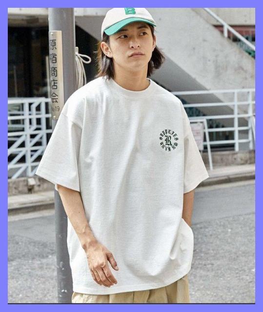 ☆モノマート☆ビッグワッペンロゴオーバーサイズユニセックスTシャツ白M☆ < 男性ファッション  ☆モノマート☆ビッグワッペンロゴオーバーサイズユニセックスTシャツ白M☆ < 男性ファッションの