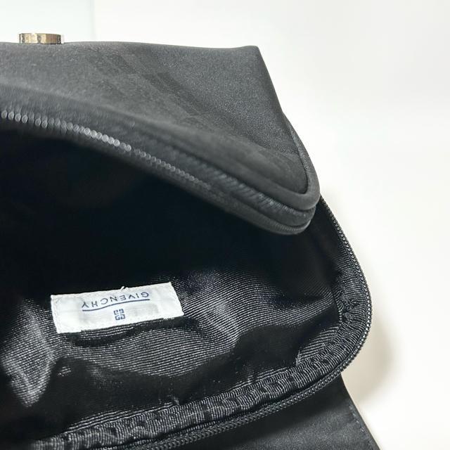 未使用品 GIVENCHY ジバンシィ アーガイル 化粧 メイクポーチ ナイロン < ブランド  未使用品 GIVENCHY ジバンシィ アーガイル 化粧 メイクポーチ ナイロン < ブランドの
