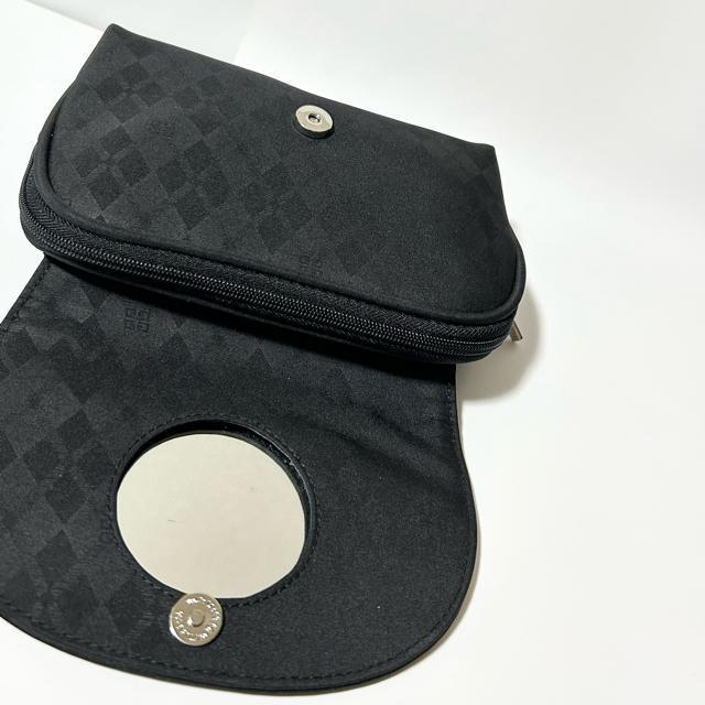 未使用品 GIVENCHY ジバンシィ アーガイル 化粧 メイクポーチ ナイロン < ブランド  未使用品 GIVENCHY ジバンシィ アーガイル 化粧 メイクポーチ ナイロン < ブランドの
