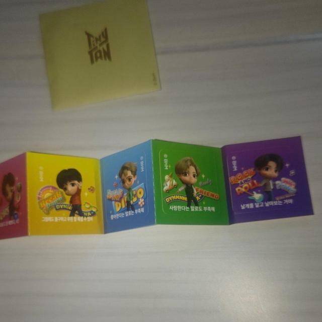 新品 TinyTAN ダイナマイト ステッカー 白A BTS 送料無料 < タレントグッズ  新品 TinyTAN ダイナマイト ステッカー 白A BTS 送料無料 < タレントグッズの
