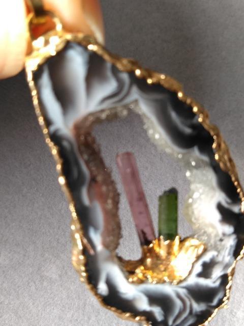 レトロ☆メノウドゥルジーとトルマリンのペンダントトップ < 女性アクセサリー/時計 レトロ☆メノウドゥルジーとトルマリンのペンダントトップ < 女性アクセサリー/時計の