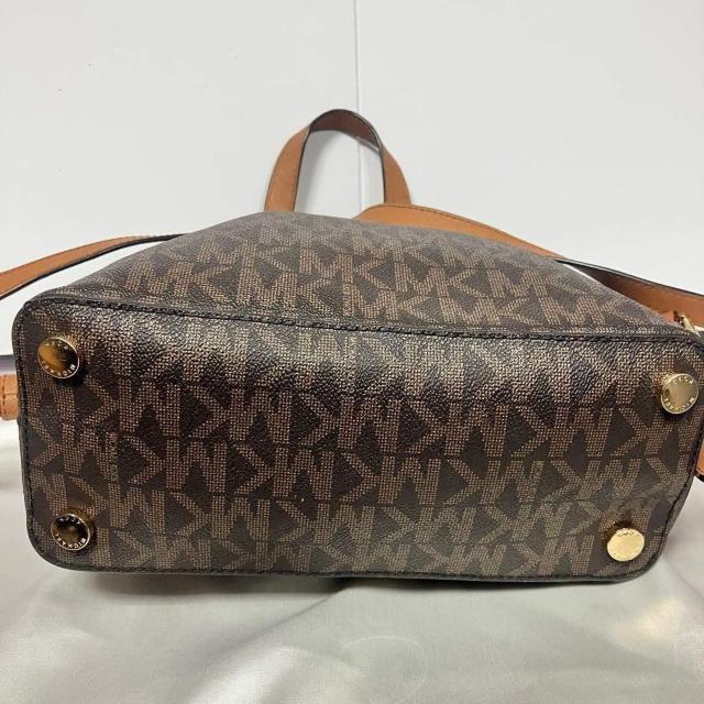 Michael Kors �}�C�P���R�[�X �o�b�N�p�b�N �����b�N �f�C�p�b�N �� �����t�@�b�V������ 