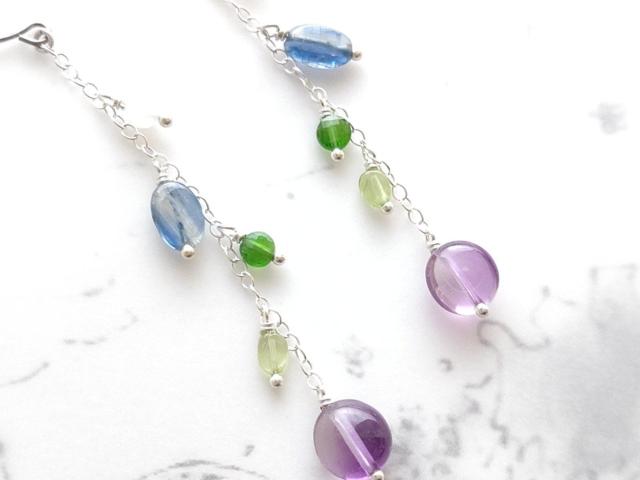 *マルチストーンのロングピアス*SV 21039 < 女性アクセサリー/時計 *マルチストーンのロングピアス*SV 21039 < 女性アクセサリー/時計の