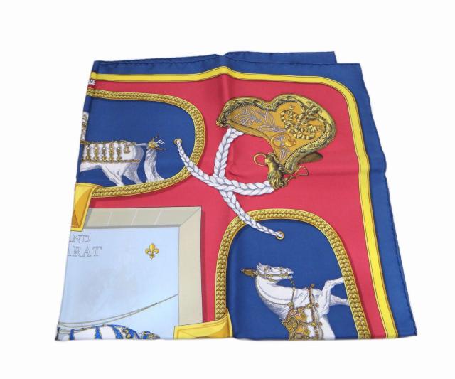 HERMES エルメス カレ90 GRAND APPARAT 盛装の馬 シルクスカーフ レッド系マルチカラー<美品> < ブランド  HERMES エルメス カレ90 GRAND APPARAT 盛装の馬 シルクスカーフ レッド系マルチカラー<美品>  < ブランドの