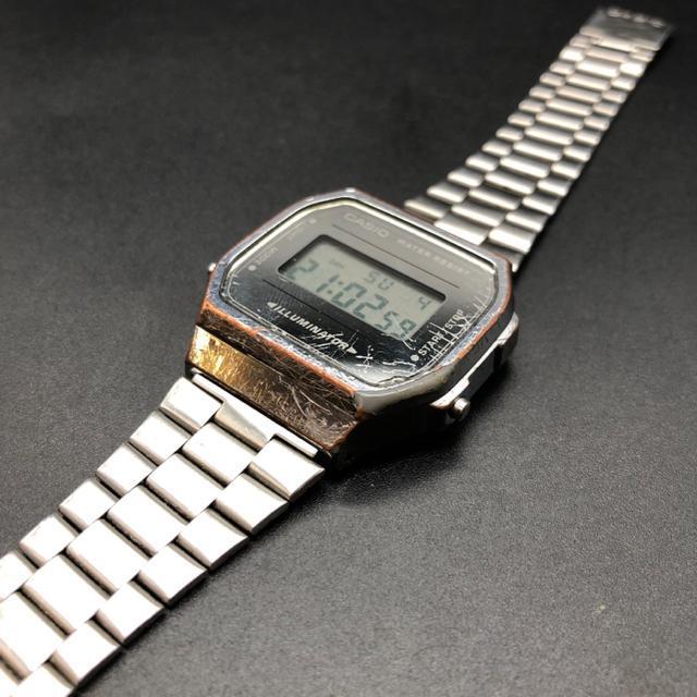 即決 CASIO カシオ 腕時計 A168WE < ブランド  即決 CASIO カシオ 腕時計 A168WE < ブランドの