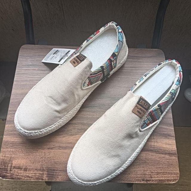 新品 27cm メンズ スリッポン ベージュ シューズ 靴 44 おしゃれ < 男性ファッション  新品 27cm メンズ スリッポン ベージュ シューズ 靴 44 おしゃれ  < 男性ファッションの