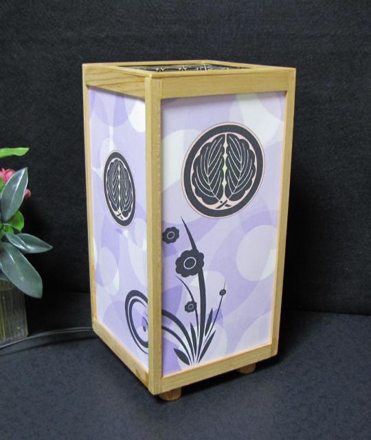 ★家紋の宿り木/森羅万象=「丸に抱き柏」(家紋変更可)/至福の明り/LED昼白色・ラミネート加工・檜枠造・軽量/ < 家電/AV  ★家紋の宿り木/森羅万象=「丸に抱き柏」(家紋変更可)/至福の明り/LED昼白色・ラミネート加工・檜枠造・軽量/ < 家電/AVの