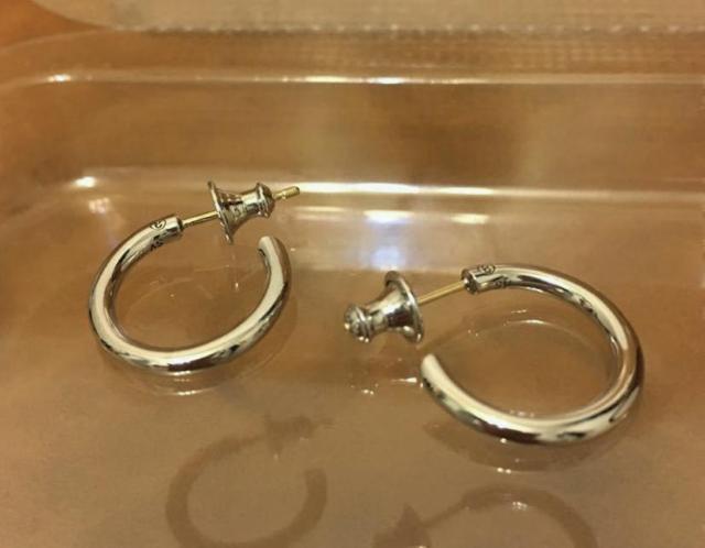 CAREERING PLACEBO 301(SV) シルバー 両耳用 国内正規品 < 男性アクセサリー/時計  CAREERING PLACEBO 301(SV) シルバー 両耳用 国内正規品  < 男性アクセサリー/時計の