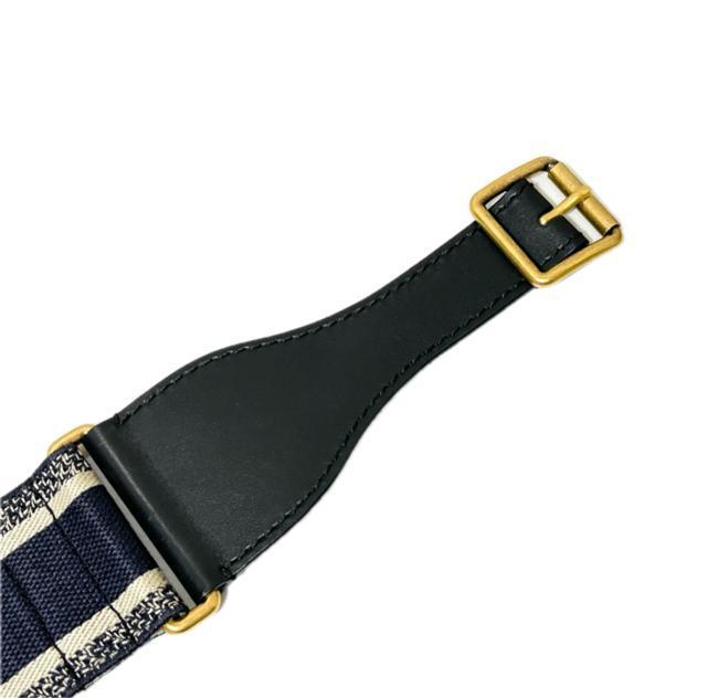 極美品 Christian Dior ディオール エンブロイダリー ベルト 75 < ブランド  極美品 Christian Dior ディオール エンブロイダリー ベルト 75 < ブランドの