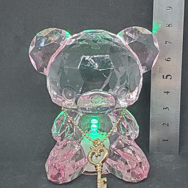 新品*アクリルアイス*クマ*ピンク*ハート型の鍵ネックレス付き*電飾ライト内臓*クリスタル*フィギュア*ライト*七色 < インテリア/ライフ 新品*アクリルアイス*クマ*ピンク*ハート型の鍵ネックレス付き*電飾ライト内臓*クリスタル*フィギュア*ライト*七色 < インテリア/ライフの