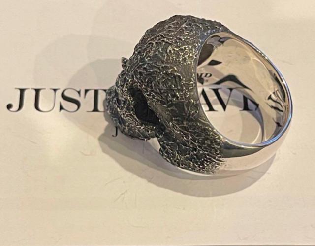 新品◆JUSTIN DAVIS◆KINGSTON SKULL RING◆15号◆スカルリング◆定価69,300円◆SRJ905◆ < ブランド  新品◆JUSTIN DAVIS◆KINGSTON SKULL RING◆15号◆スカルリング◆定価69,300円◆SRJ905◆ < ブランドの