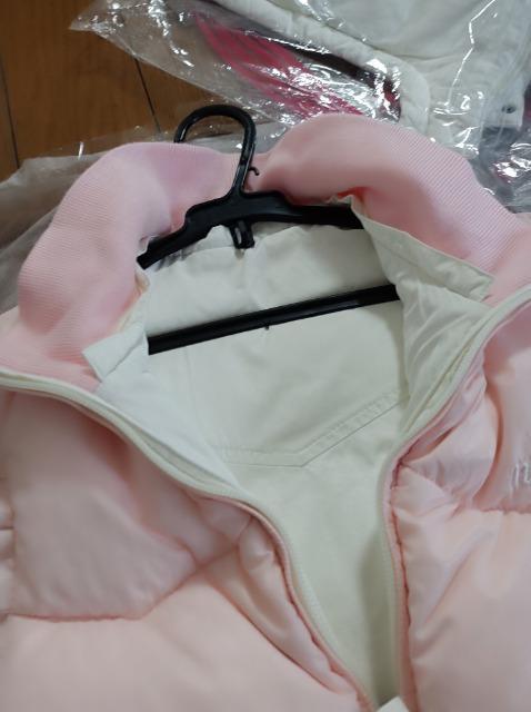 Aアウター祭り★NIKE4WAYダウンベスト★お得なリバーシブル★ふわふわあったか可愛い★ナイキ★中綿ベスト★ < 女性ファッション Aアウター祭り★NIKE4WAYダウンベスト★お得なリバーシブル★ふわふわあったか可愛い★ナイキ★中綿ベスト★ < 女性ファッションの