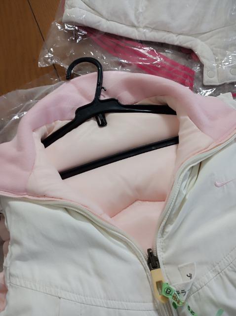 Aアウター祭り★NIKE4WAYダウンベスト★お得なリバーシブル★ふわふわあったか可愛い★ナイキ★中綿ベスト★ < 女性ファッション Aアウター祭り★NIKE4WAYダウンベスト★お得なリバーシブル★ふわふわあったか可愛い★ナイキ★中綿ベスト★ < 女性ファッションの