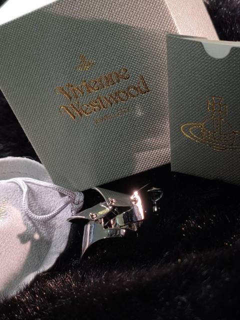 Vivienne Westwood �A�[�}�[�����O  �� �u�����h�� 