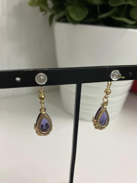 ハンドメイド しずくのチャームを使用したピアス < 女性ファッション  ハンドメイド しずくのチャームを使用したピアス < 女性ファッションの