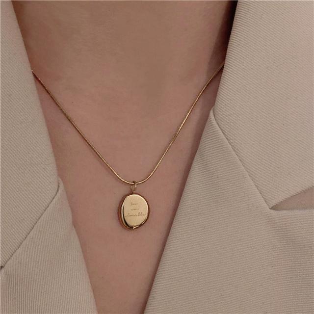  EhlbNXyVigpzS[h_lbNX RClbNX  ANZT[/v 