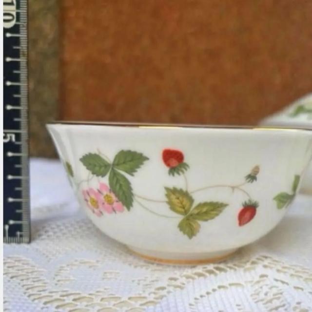 希少 ウェッジウッド WEDGWOOD) ワイルドストロベリー 蓋付きライスボウル カバードライスボウル 1客 ウェッジウッド < インテリア/ライフ 希少 ウェッジウッド WEDGWOOD) ワイルドストロベリー 蓋付きライスボウル カバードライスボウル 1客 ウェッジウッド < インテリア/ライフの