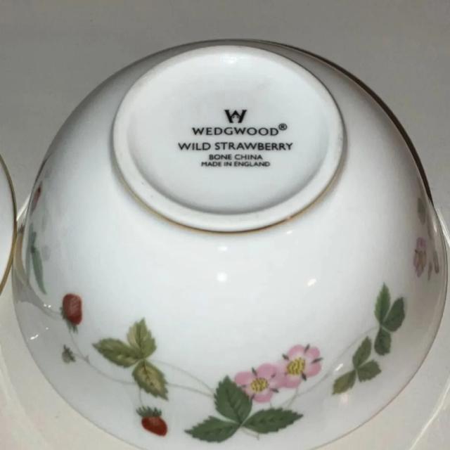 希少 ウェッジウッド WEDGWOOD) ワイルドストロベリー 蓋付きライスボウル カバードライスボウル 1客 ウェッジウッド < インテリア/ライフ 希少 ウェッジウッド WEDGWOOD) ワイルドストロベリー 蓋付きライスボウル カバードライスボウル 1客 ウェッジウッド < インテリア/ライフの