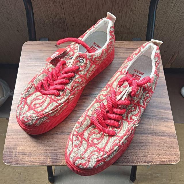 新品 26cm メンズ スニーカー レッド シューズ 靴 42 カジュアル < 男性ファッション  新品 26cm メンズ スニーカー レッド シューズ 靴 42 カジュアル  < 男性ファッションの