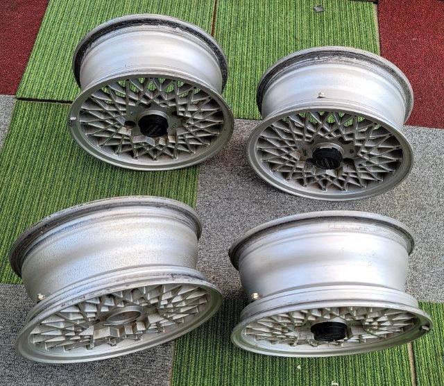 旧車 当時物 JILBA RACING ジルバレーシング メッシュ ホイール 13インチ 5.5J +35 4H 114.3 < 自動車/バイク 旧車 当時物 JILBA RACING ジルバレーシング メッシュ ホイール 13インチ 5.5J +35 4H 114.3 < 自動車/バイク