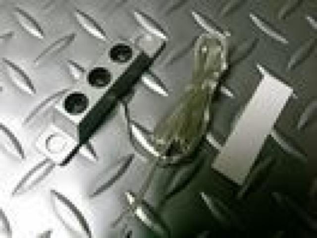 高輝度3連LEDスポットライト < 自動車/バイク 高輝度3連LEDスポットライト < 自動車/バイク