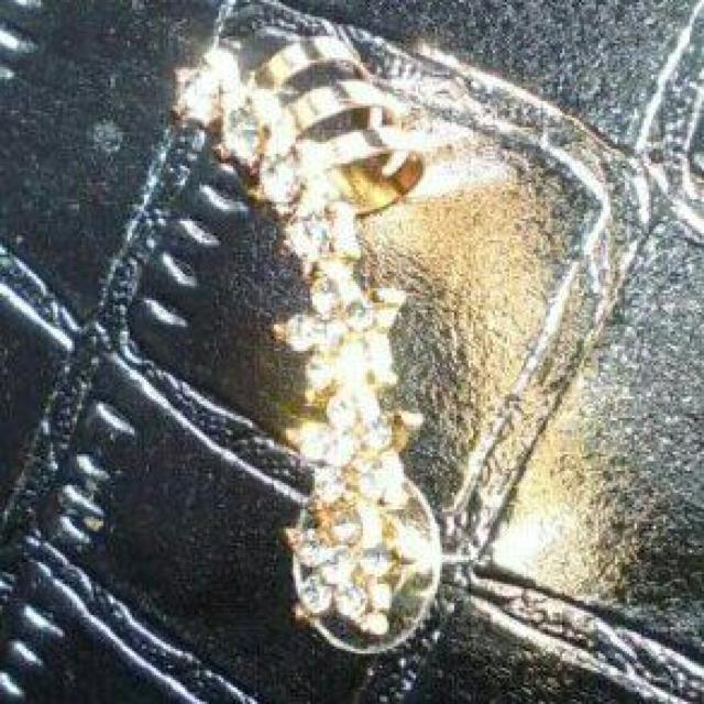 送料無料 新品 星 流れ星 ラインストーン ピアス アクセサリー < 女性アクセサリー/時計  送料無料 新品 星 流れ星 ラインストーン ピアス アクセサリー < 女性アクセサリー/時計の