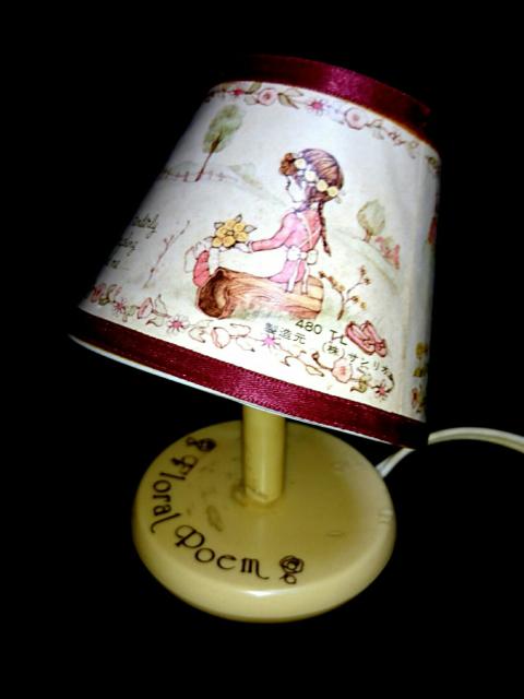 1975年 サンリオ floral poem スタンド ライト 昭和 レトロ < 家電/AV 1975年 サンリオ floral poem スタンド ライト 昭和 レトロ < 家電/AVの