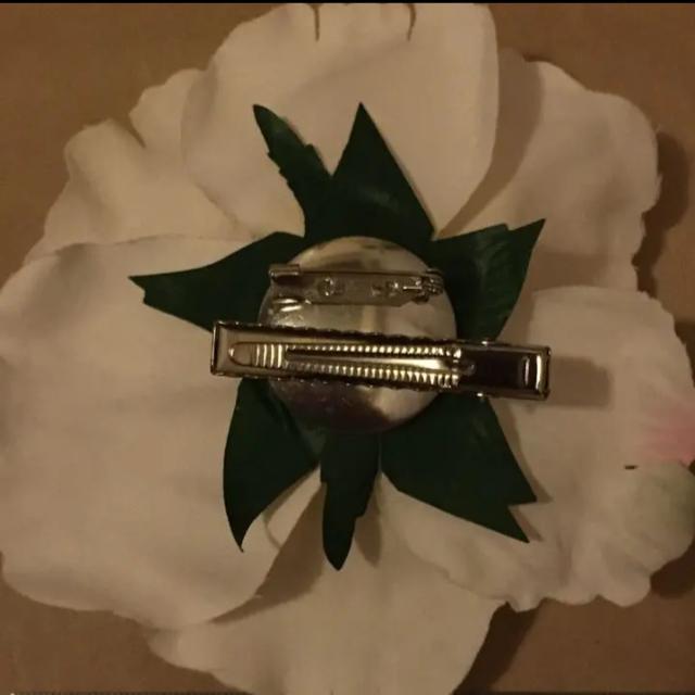 コサージュ 薔薇 ブローチ ヘアアクセサリー < 女性アクセサリー/時計  コサージュ 薔薇 ブローチ ヘアアクセサリー < 女性アクセサリー/時計の