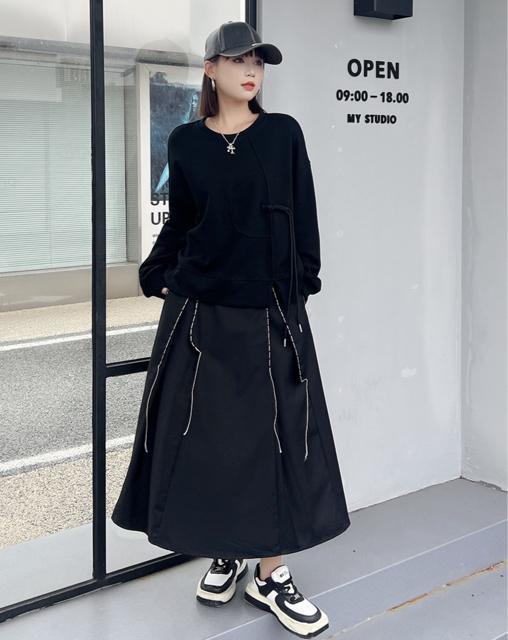 トレーナー 飾り紐付き トップス ブラック 大きいサイズ < 女性ファッション  トレーナー 飾り紐付き トップス ブラック 大きいサイズ < 女性ファッションの