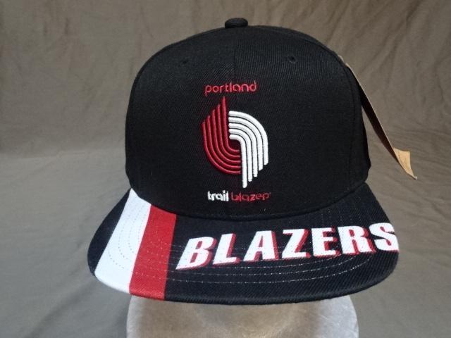 【Mitchell & Ness】社製  NBAブレイザーズ  ロゴキャップ BK < 男性ファッション  【Mitchell & Ness】社製  NBAブレイザーズ  ロゴキャップ BK  < 男性ファッションの