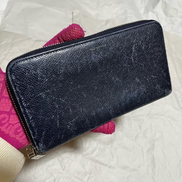 yPELLE MORBIDA / ybr_z U[ / z@lCr[   t@bV 