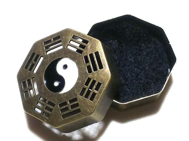 cocco★真鍮製 ミニ 香炉(八卦) < 女性アクセサリー/時計 cocco★真鍮製 ミニ 香炉(八卦) < 女性アクセサリー/時計の