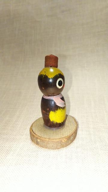 昭和レトロ珍しい雪だるま型クロンボこけし置物サイズ約6cmビンテージアンティーク < インテリア/ライフ  昭和レトロ珍しい雪だるま型クロンボこけし置物サイズ約6cmビンテージアンティーク < インテリア/ライフの