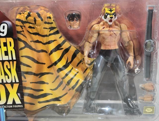 タイガーマスク 海洋堂 KAIYODO 黄色い悪魔 タイガーマスクDX No.9 血飛沫ver. 血しぶきver. フィギュア < アニメ/コミック/キャラクター  タイガーマスク 海洋堂 KAIYODO 黄色い悪魔 タイガーマスクDX No.9 血飛沫ver. 血しぶきver. フィギュア < アニメ/コミック/キャラクターの