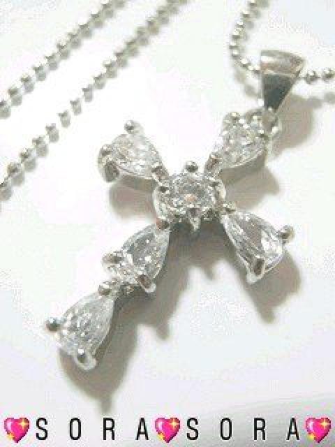 【クロス】キュービックジルコニアネックレス 巾着袋付 < 女性アクセサリー/時計 【クロス】キュービックジルコニアネックレス 巾着袋付 < 女性アクセサリー/時計の