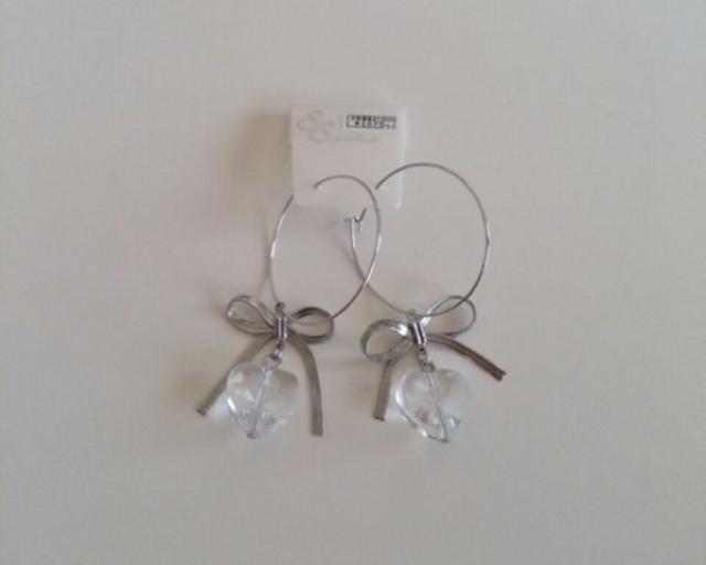 ハート リボン フープ ピアス★ < 女性アクセサリー/時計  ハート リボン フープ ピアス★  < 女性アクセサリー/時計の