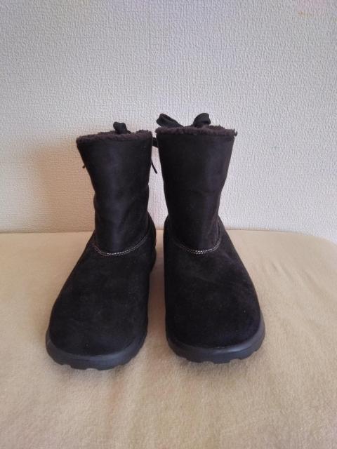 新品☆バックリボンショートブーツ < 女性ファッション  新品☆バックリボンショートブーツ < 女性ファッションの