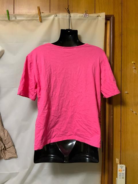 ◆NOLPES「ピンクのTシャツ」 < 女性ファッション  ◆NOLPES「ピンクのTシャツ」 < 女性ファッションの