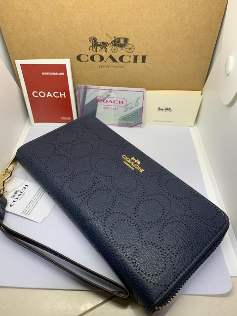 COACH@R[`@C4715@z@ptHCebh@VOl`[@WbvAEh  EHbg@lCr[@Xgbvt