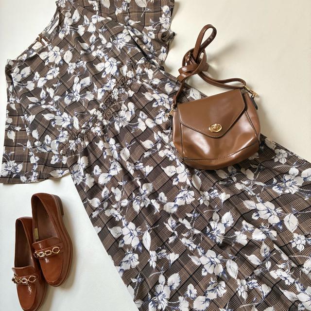 ◆美品◆ブージュルード◆花柄マキシワンピース◆五分袖◆フレア◆ブラウン茶◆M < ブランド  ◆美品◆ブージュルード◆花柄マキシワンピース◆五分袖◆フレア◆ブラウン茶◆M < ブランドの