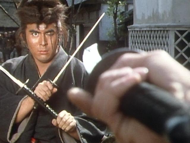 ���ʔ�DVD�����p�m��@��̊����ɐ���Y �� CD/DVD/�r�f�I�� 