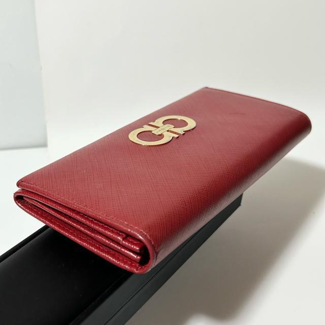 Salvatore Ferragamo tFK _uK`[j U[ ܂ z bh  uh 