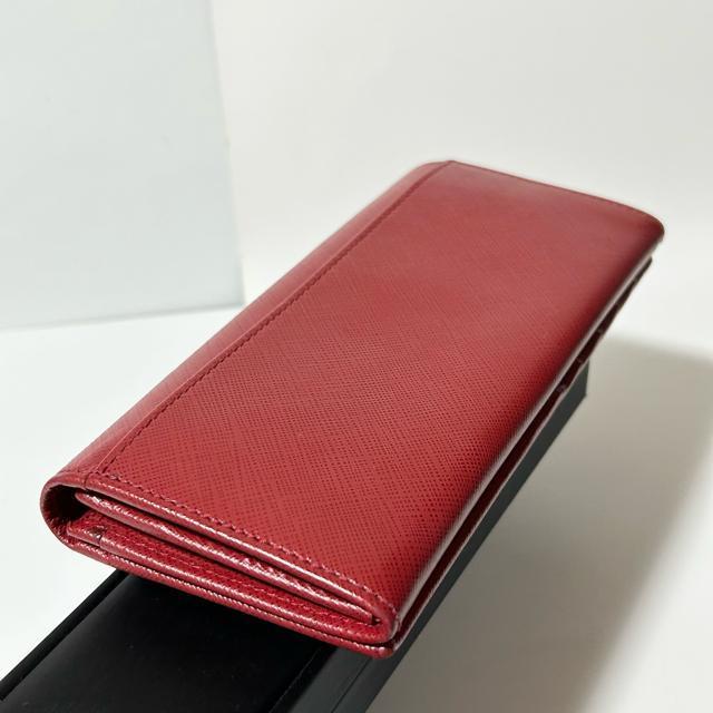Salvatore Ferragamo tFK _uK`[j U[ ܂ z bh  uh 