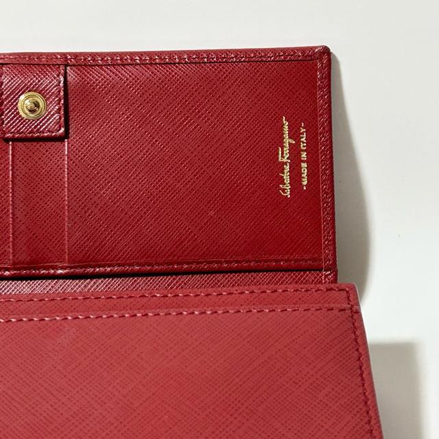 Salvatore Ferragamo tFK _uK`[j U[ ܂ z bh  uh 