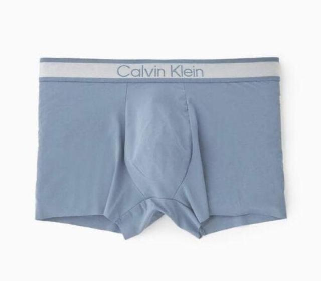 【新品】Calvin Klein カルバン・クライン Tonal Logo ローライズトランクス ブルー系 < ブランド 【新品】Calvin Klein カルバン・クライン Tonal Logo ローライズトランクス ブルー系 < ブランドの