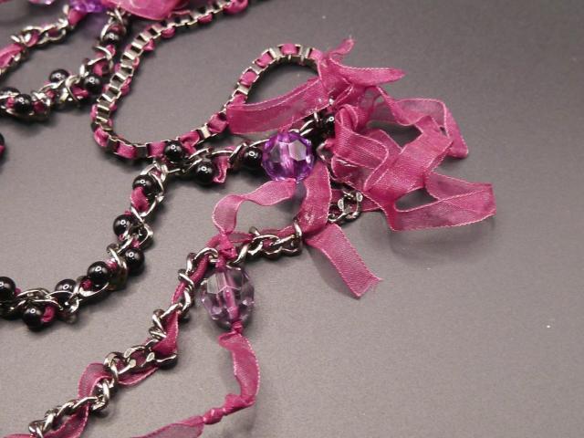 新品アンティーク調 異素材紫系リボンネックレス < 女性アクセサリー/時計 新品アンティーク調 異素材紫系リボンネックレス < 女性アクセサリー/時計の