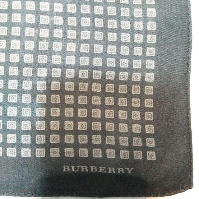 中古品 バーバリー ハンカチ メンズ ドット ブラック 34519 Burberry Handkerchief 34519 < 男性ファッション  中古品 バーバリー ハンカチ メンズ ドット ブラック 34519 Burberry Handkerchief 34519 < 男性ファッションの