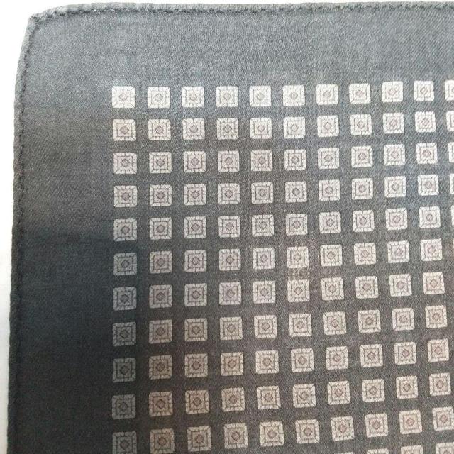 中古品 バーバリー ハンカチ メンズ ドット ブラック 34519 Burberry Handkerchief 34519 < 男性ファッション  中古品 バーバリー ハンカチ メンズ ドット ブラック 34519 Burberry Handkerchief 34519 < 男性ファッションの